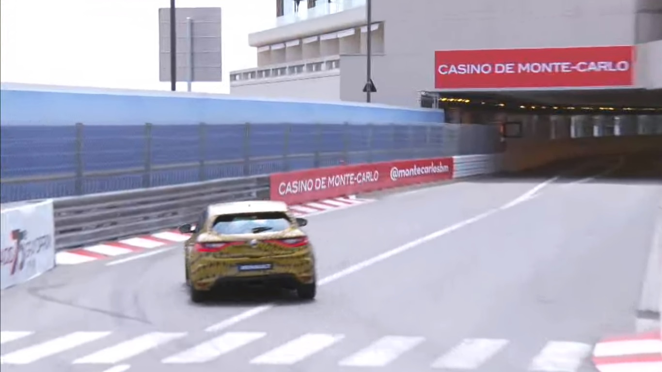 Hot Stuff, Megane: Renault Megane RS : Setelah Monaco, Kini Tampil Tanpa Kamuflase