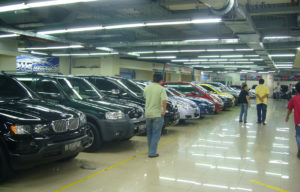 8 tips membeli mobil bekas, apa saja sih?