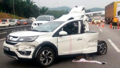 Honda BR-V Ringsek, 2 Orang Anak Menjadi Korban Honda BR-V Ringsek, 2 Orang Anak Menjadi Korban