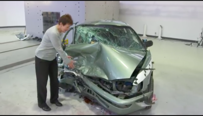 Toyota Corolla 1998 vs 2015, Siapa yang Menang? Toyota Corolla 1998 vs 2015, Siapa yang Menang?