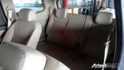 Wuling Confero S, MPV Wuling Pertama di Indonesia Wuling Confero S, MPV Wuling Pertama di Indonesia