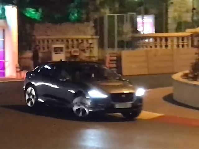 Hi-Tech, imageshandler.ashx: Jaguar I-Pace Menampakkan Diri di Monaco Tanpa Penutup Apapun