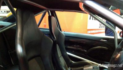 IIMS 2017 : Manhart Ubah BMW M3 CSL Jadi Monster V10! IIMS 2017 : Manhart Ubah BMW M3 CSL Jadi Monster V10!