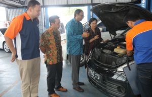 Tata Resmi Bekerjasama Dengan Bengkel Taksi Blue Bird