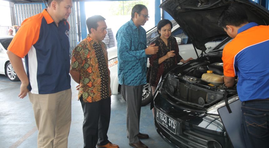 Tata Resmi Bekerjasama Dengan Bengkel Taksi Blue Bird