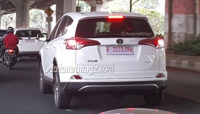 Toyota RAV4 2017 Tertangkap Kamera di Jalanan Jakarta Toyota RAV4 2017 Tertangkap Kamera di Jalanan Jakarta