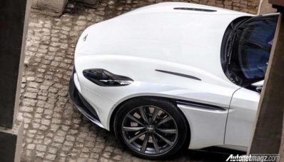 Aston Martin Rilis Varian Murah DB11, Pakai mesin AMG Aston Martin Rilis Varian Murah DB11, Pakai mesin AMG