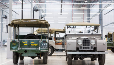 Jaguar Land Rover Classic Car Center : Bukan Sekedar Museum Antik! Jaguar Land Rover Classic Car Center : Bukan Sekedar Museum Antik!