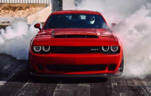 Mau Beli Dodge Challenger Demon? Penuhi Syarat Berikut Ini!
