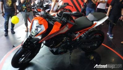 KTM Indonesia Resmi Rilis KTM Duke 250 dan Duke 390 Terbaru KTM Indonesia Resmi Rilis KTM Duke 250 dan Duke 390 Terbaru