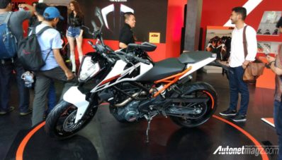 KTM Indonesia Resmi Rilis KTM Duke 250 dan Duke 390 Terbaru KTM Indonesia Resmi Rilis KTM Duke 250 dan Duke 390 Terbaru