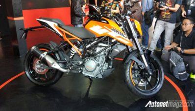 KTM Indonesia Resmi Rilis KTM Duke 250 dan Duke 390 Terbaru KTM Indonesia Resmi Rilis KTM Duke 250 dan Duke 390 Terbaru