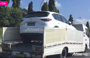 Mazda CX-5 2017 Sudah Sampai Indonesia, Muncul di GIIAS 2017? Mazda CX-5 2017 Sudah Sampai Indonesia, Muncul di GIIAS 2017?