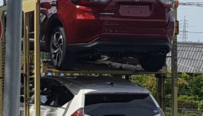 Penampakan Toyota Harrier Facelift tanpa Kamuflase Beredar!