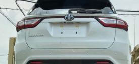 Toyota-Harrier-facelift-undisguised-11-850×924