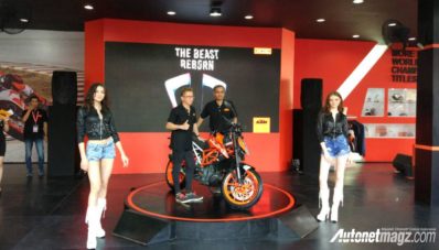 KTM Indonesia Resmi Rilis KTM Duke 250 dan Duke 390 Terbaru KTM Indonesia Resmi Rilis KTM Duke 250 dan Duke 390 Terbaru