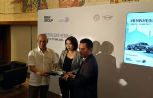 Buah dari Investasi BMW Group Untuk Program Future Retail Buah dari Investasi BMW Group Untuk Program Future Retail