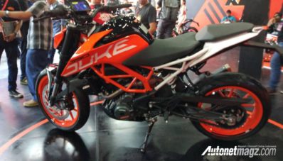 KTM Indonesia Resmi Rilis KTM Duke 250 dan Duke 390 Terbaru KTM Indonesia Resmi Rilis KTM Duke 250 dan Duke 390 Terbaru