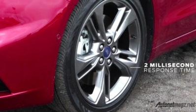 Ford Fusion Sport 2017 : Lubang Jalanan? Kami Tidak Takut!