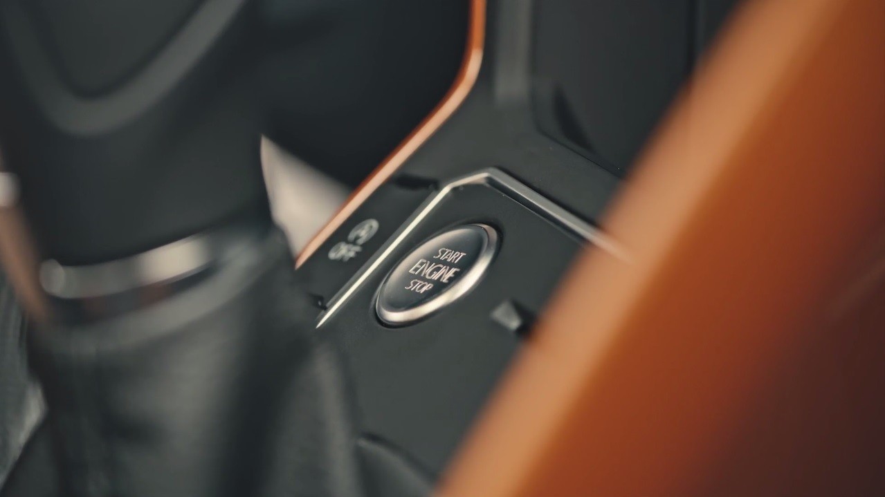 International, teaser vw polo mk6 2018 interior: Teaser VW Polo Mk6 Mencuat, Rilis 16 Juni!