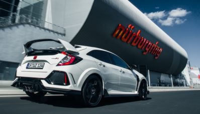 Honda Civic Type R TCR Makin Siap Digeber di Sirkuit! Honda Civic Type R TCR Makin Siap Digeber di Sirkuit!