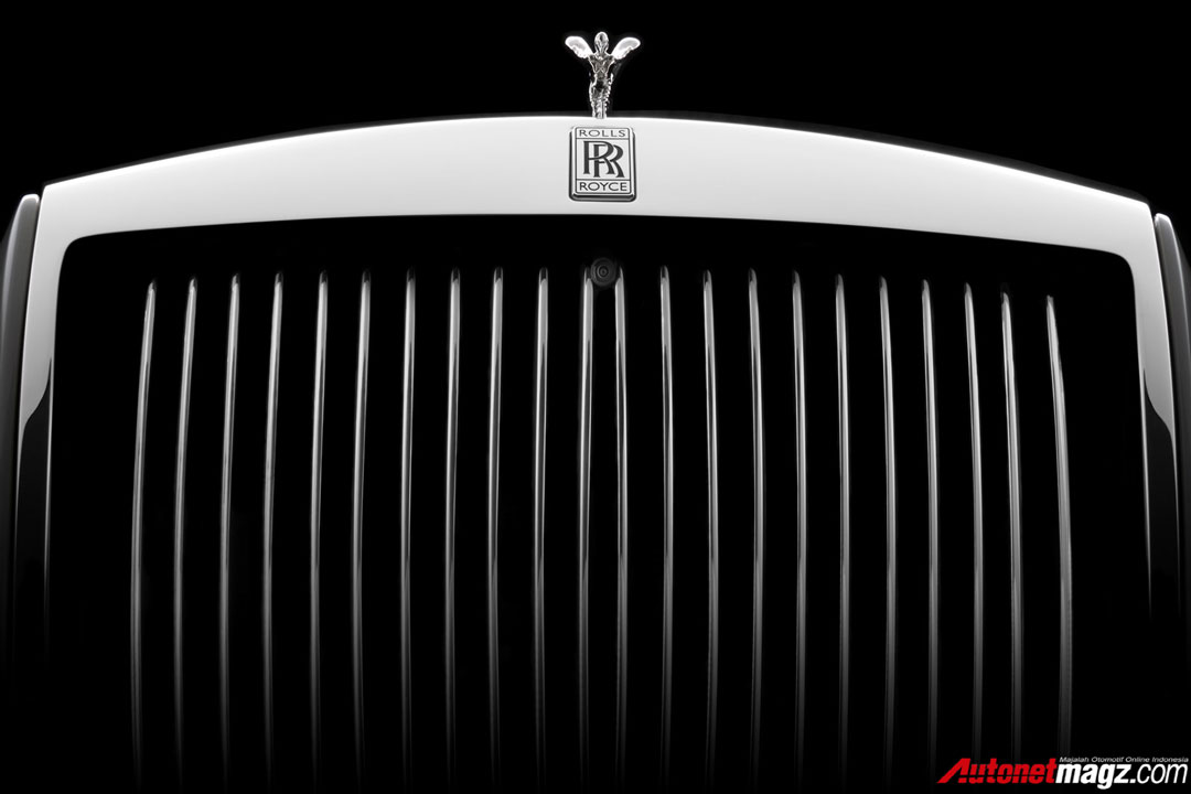 Mobil Baru, Rolls-Royce-Phantom-Front-grill-AutonetMagz: Rolls-Royce Phantom VIII : Kemewahan yang HQQ