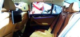 bmw 530i g30 rear seat entertainment