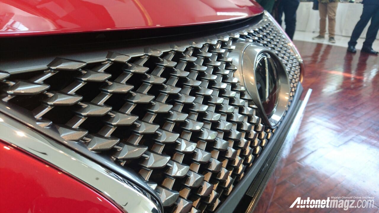 Berita, grille Lexus LC500: Lexus LC 500 Resmi Dirilis Di Indonesia