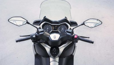 Yamaha X-Max Akan Diberikan Mesin 400cc di Eropa Yamaha X-Max Akan Diberikan Mesin 400cc di Eropa