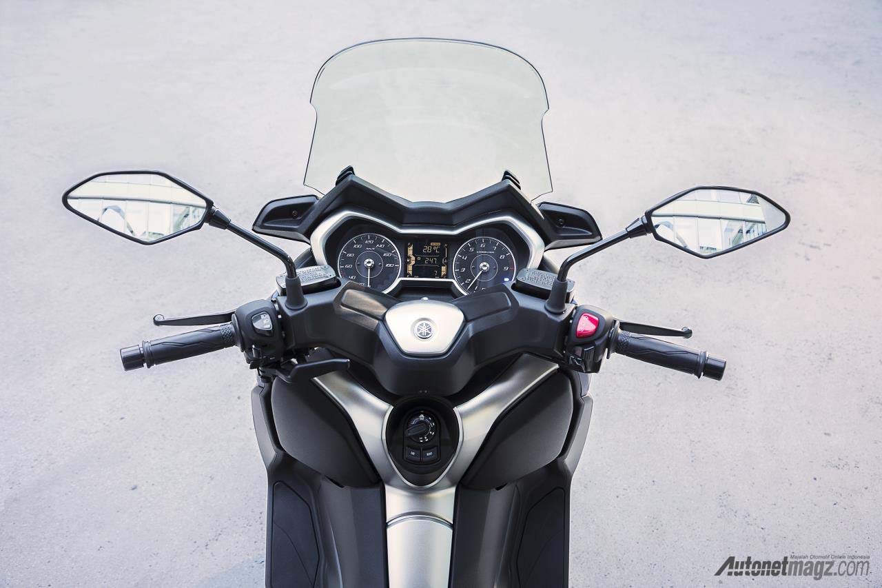 Berita, instrumen yamaha xmax 400: Yamaha X-Max Akan Diberikan Mesin 400cc di Eropa