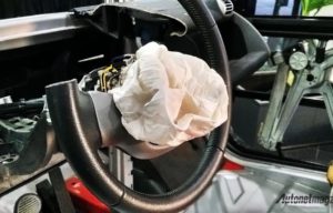 Niat Perbaiki Kabin, Airbag Takata Picu Kematian (Lagi) Niat Perbaiki Kabin, Airbag Takata Picu Kematian (Lagi)