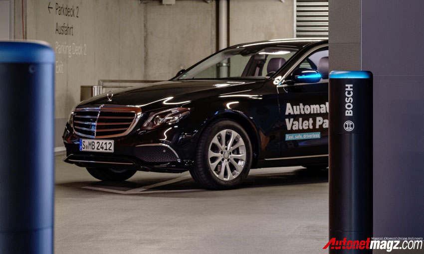 Hi-Tech, mercedes-bosch-automatic-valet-parking-AutonetMagz: Parkir Valet Otomatis Mercedes Benz dan Bosch : Sistem Anti Repot!