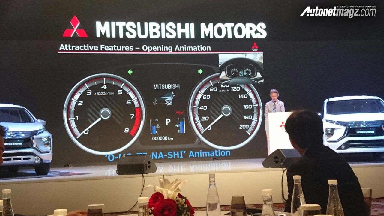 Berita, panel instrumen Mitsubishi Expander: Mitsubishi Expander Resmi Diperkenalkan!
