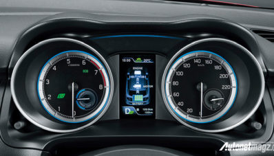 Suzuki Swift Hybrid Dirilis di Jepang, Mampu 32 Km/Liter Suzuki Swift Hybrid Dirilis di Jepang, Mampu 32 Km/Liter