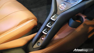 McLaren 720S Akhirnya Diperkenalkan, Supercar Yang Nyaris Sempurna! McLaren 720S Akhirnya Diperkenalkan, Supercar Yang Nyaris Sempurna!