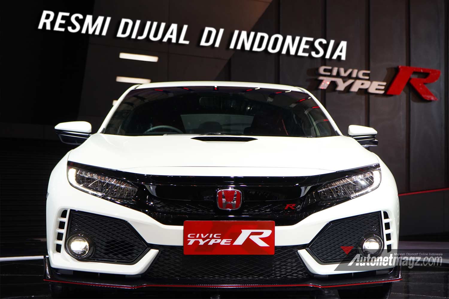 GIIAS 2017, Civic-Type-R-Indonesia-2017: GIIAS 2017 : Honda Civic Type R FK8 Resmi Dijual di Indonesia!