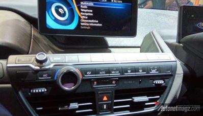 GIIAS 2017: BMW Pamerkan i3 dan All-new 520d Luxury Line GIIAS 2017: BMW Pamerkan i3 dan All-new 520d Luxury Line