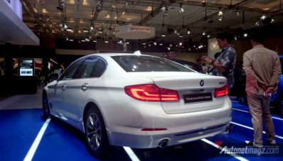 GIIAS 2017: BMW Pamerkan i3 dan All-new 520d Luxury Line GIIAS 2017: BMW Pamerkan i3 dan All-new 520d Luxury Line