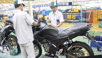 Honda CB150 Street Fire Diberikan Penyegaran Honda CB150 Street Fire Diberikan Penyegaran