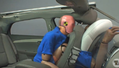 IIHS : Penumpang Belakang Kerap Sepelekan Sabuk Pengaman IIHS : Penumpang Belakang Kerap Sepelekan Sabuk Pengaman