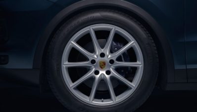 Terungkap! Porsche Cayenne 2018, si Bongsor Rasa Panamera