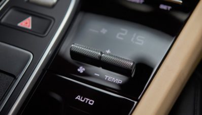 Terungkap! Porsche Cayenne 2018, si Bongsor Rasa Panamera