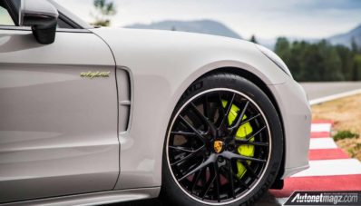 Mobil Hybrid Porsche Hanya Tersedia Dalam Transmisi PDK Mobil Hybrid Porsche Hanya Tersedia Dalam Transmisi PDK