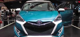baris kedua Toyota Sienta Ezzy GIIAS 2017