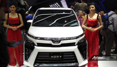 GIIAS 2017 : Toyota Voxy Sudah Diperkenalkan, Harganya 446 Juta GIIAS 2017 : Toyota Voxy Sudah Diperkenalkan, Harganya 446 Juta