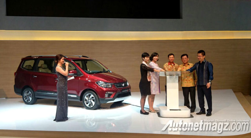 GIIAS 2017: Wuling Bawa Tujuh Varian Wuling Confero