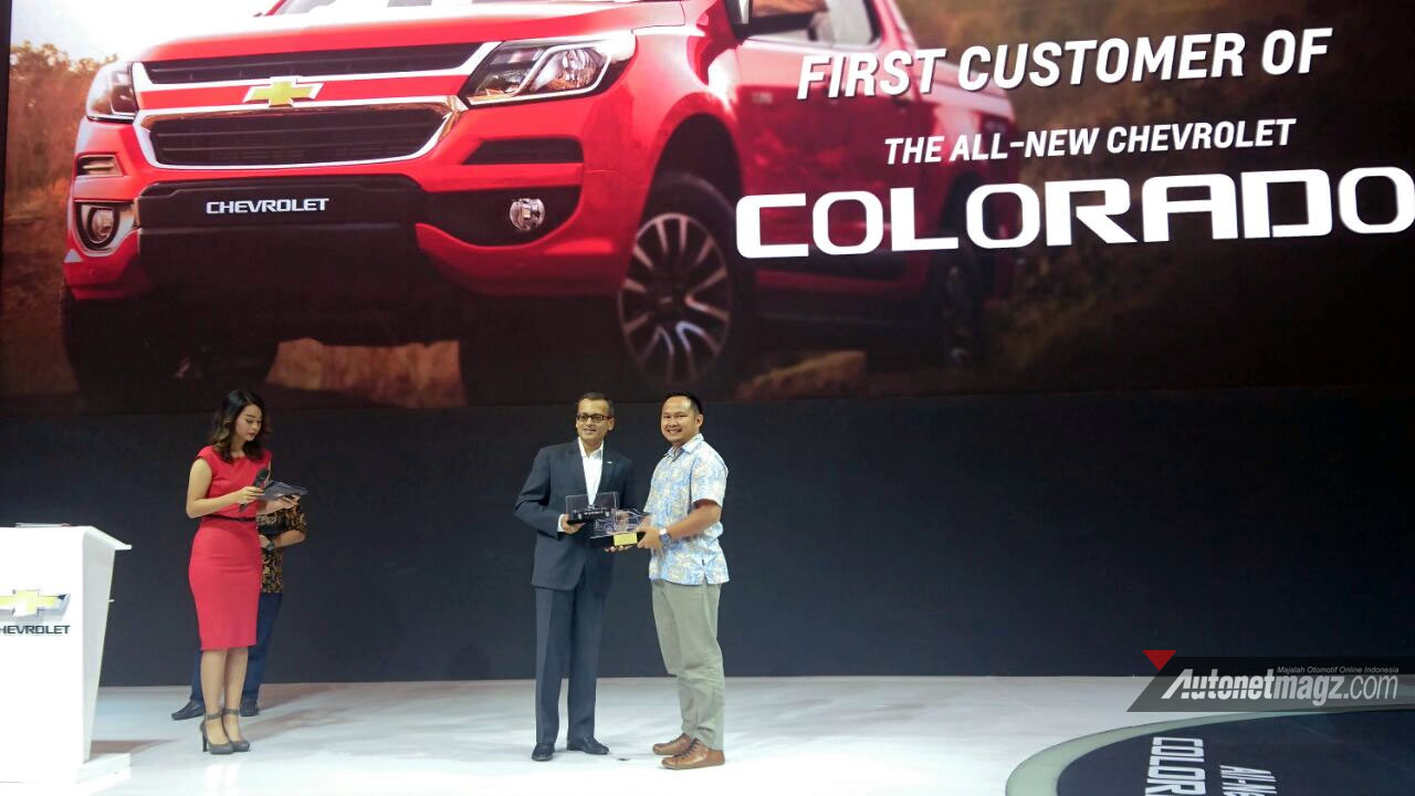 Berita, first customer colorado chevrolet giias 2017: GIIAS 2017 : Chevrolet Buktikan Komitmen Bagi Pasar Indonesia
