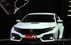 GIIAS 2017 : 4 Hari Pameran, Honda Civic Type R Laku 15 Unit! GIIAS 2017 : 4 Hari Pameran, Honda Civic Type R Laku 15 Unit!
