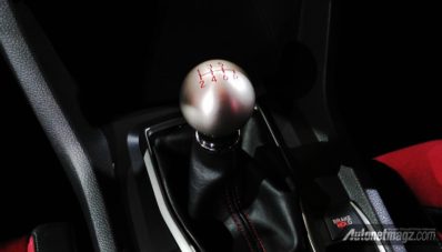 First Impression Review Honda Civic Type R 2017 Indonesia First Impression Review Honda Civic Type R 2017 Indonesia