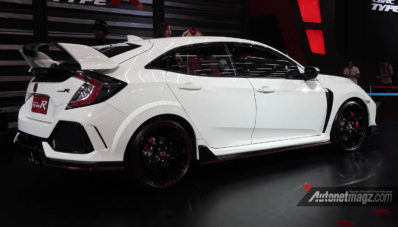 GIIAS 2017 : 4 Hari Pameran, Honda Civic Type R Laku 15 Unit! GIIAS 2017 : 4 Hari Pameran, Honda Civic Type R Laku 15 Unit!